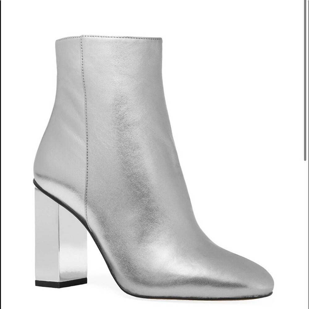 ✨ NWT Michael Kors Petra Metallic Leather Ankle Boots ✨ - Picture 2 of 8